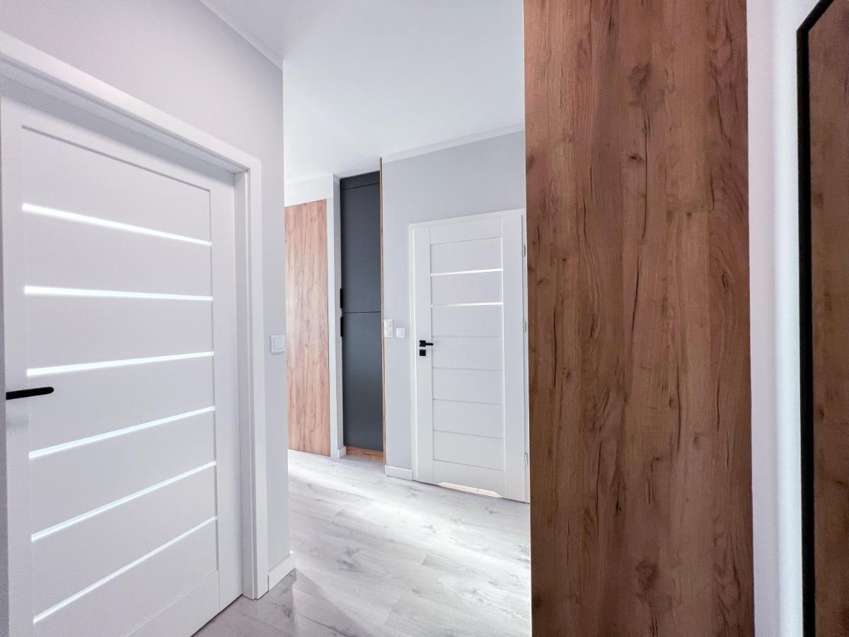 12 Floor Mogilska Tower Apartment Красков Екстериор снимка
